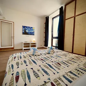  Appartement Dimora Sottoripa 87b Di Fronte All'acquario - Genovabnb It